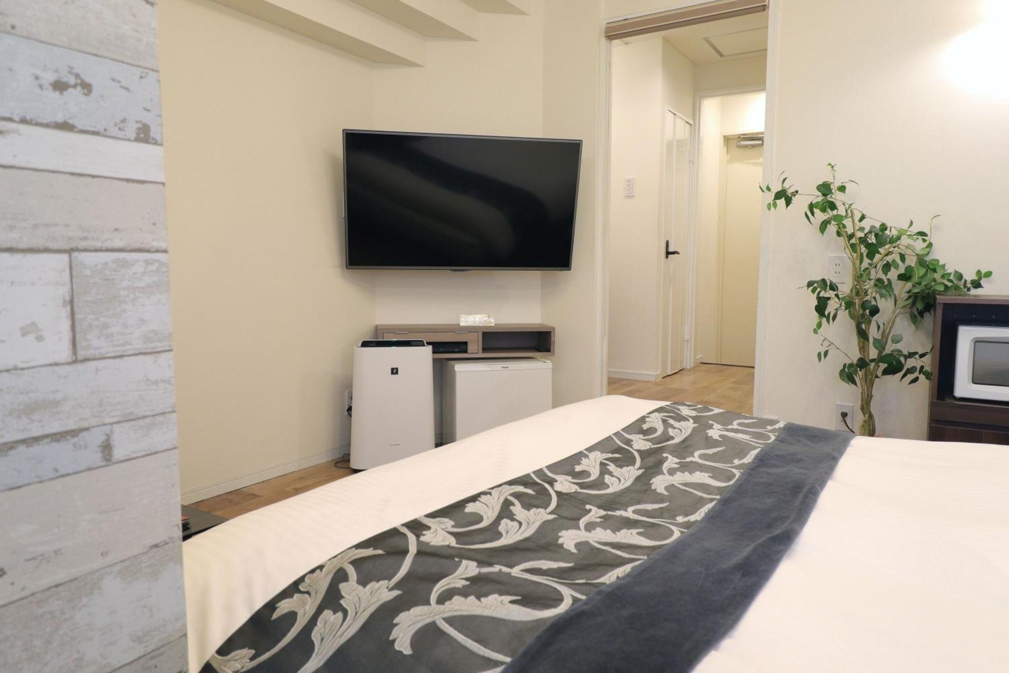 天然個室温泉 Hotel Lafontaine 諏訪 (Adults Only) Suwa  Exterior photo