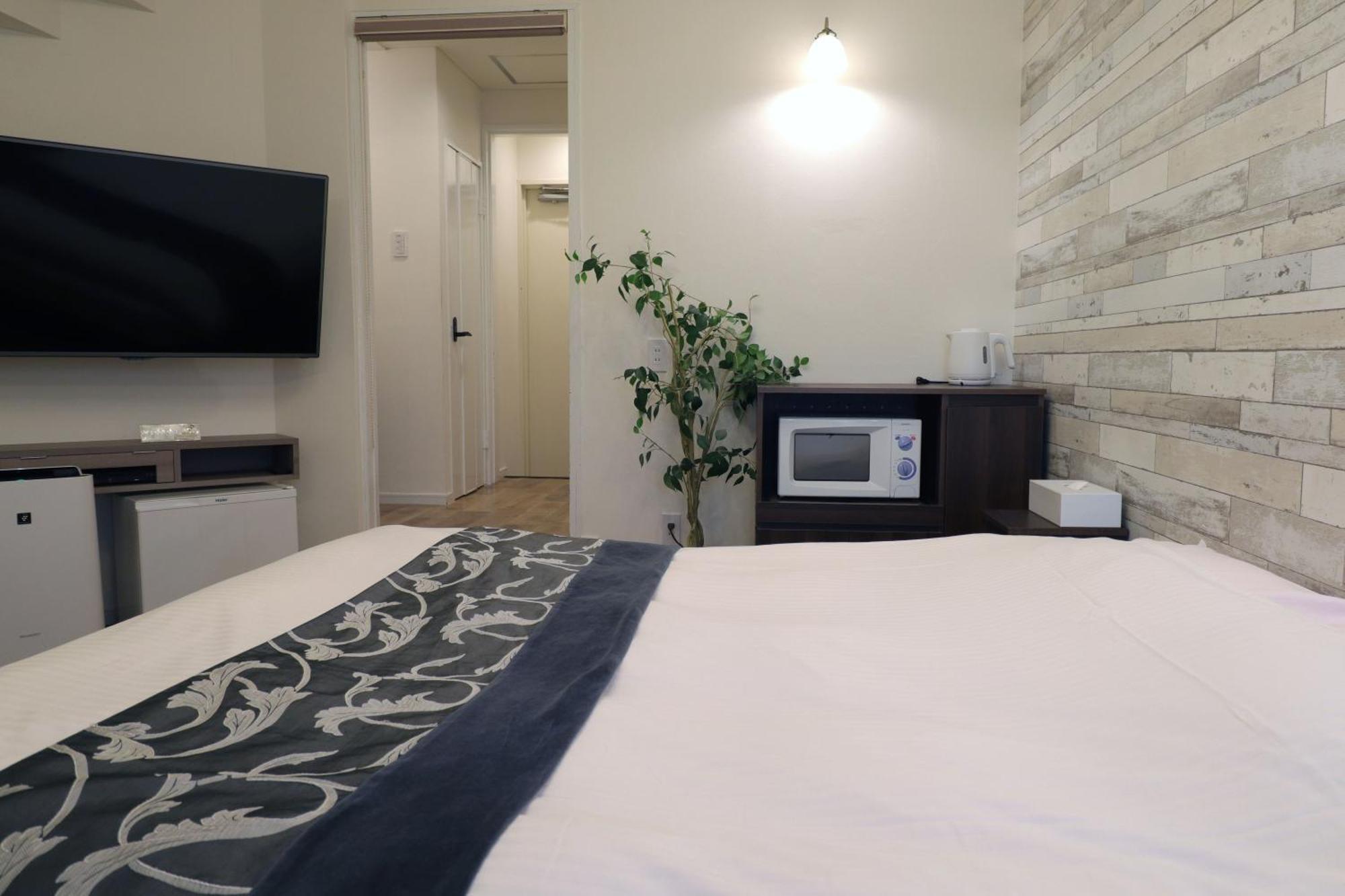天然個室温泉 Hotel Lafontaine 諏訪 (Adults Only) Suwa  Exterior photo
